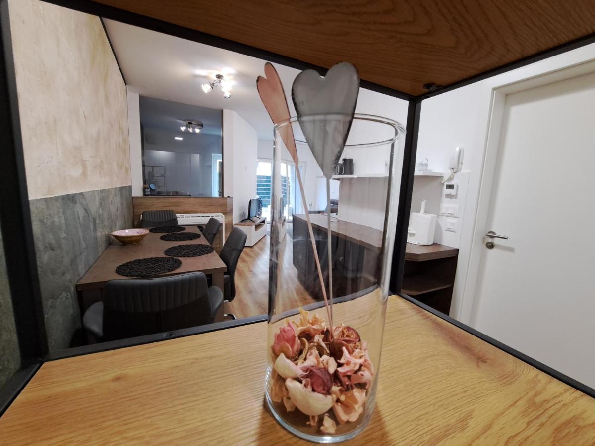 Stunning New Apartment With Free Parking Near City Centre Любляна Экстерьер фото
