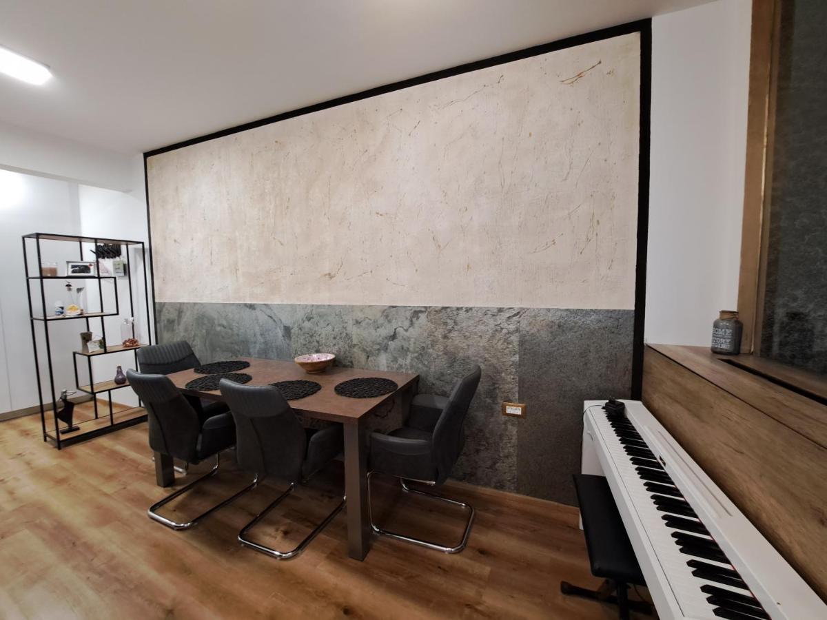 Stunning New Apartment With Free Parking Near City Centre Любляна Экстерьер фото